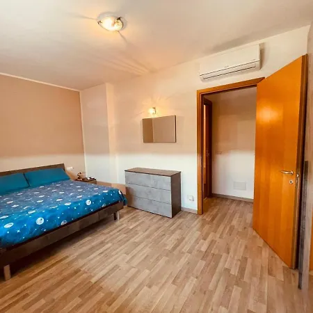 Stephane Apartment Como